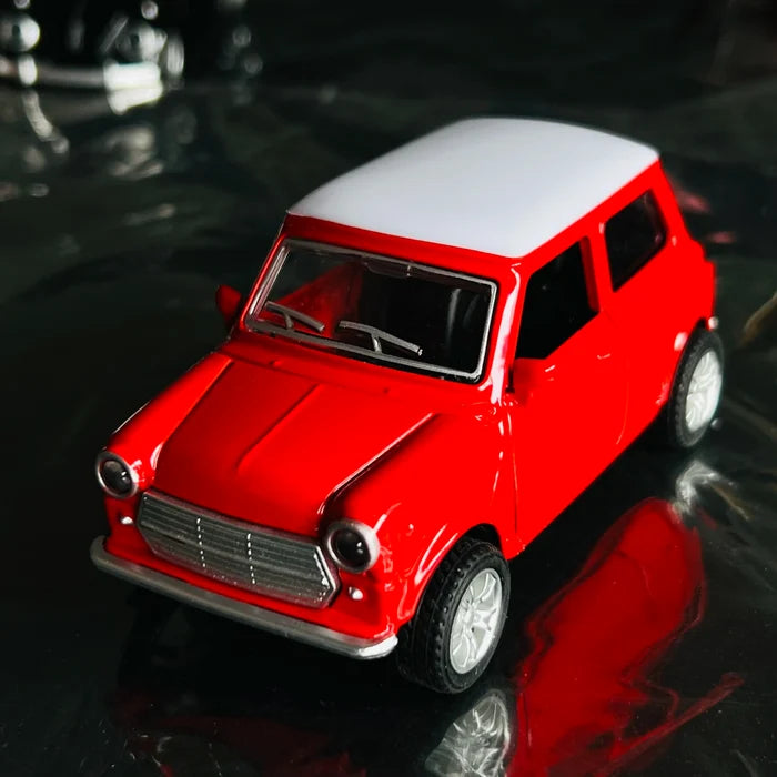 Alloy car model sports car  Children's retro nostalgic vintage alloy retro car model cute cake ornament