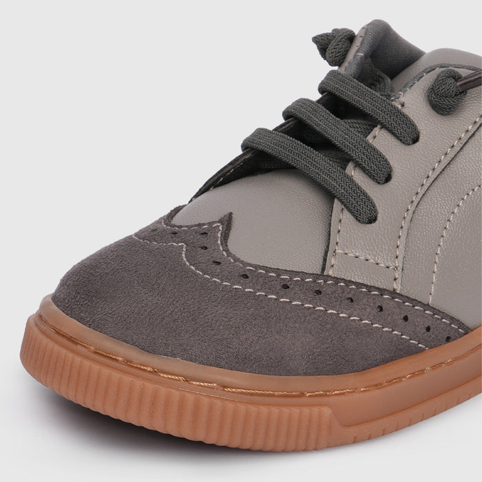 Boys Grey Casual Shoes with Lace Closure & Multi Texture Upper Design