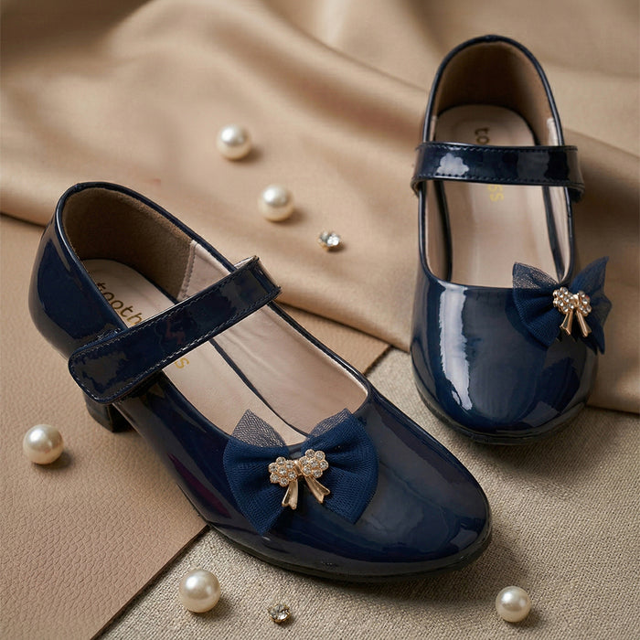 Girls Blue Heel Glossy Finish Ballerinas With Glossy Finish