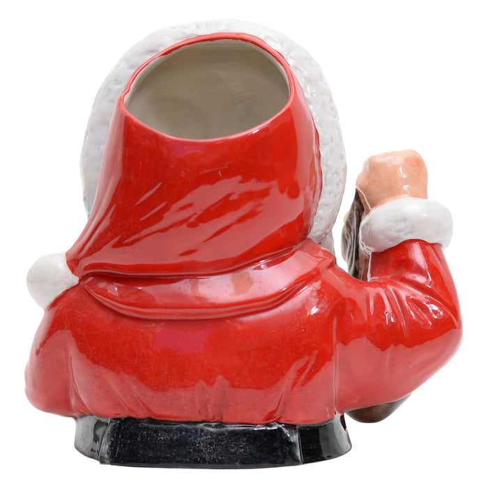 Jug, santa claus large zize made in england in a limited edition of 100
''bairstow manor collectables''