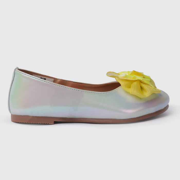 Kids Girls Ballerinas in Sky Blue with Shimmer Finish, Bow Detail & Cushioned