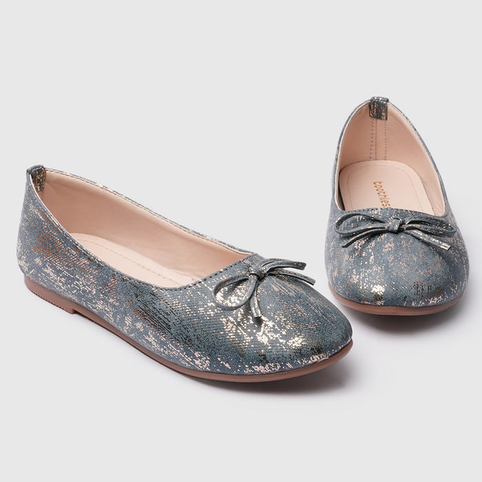 Kids Girls Blue Textured Ballerina Flats with Bow Detail & Flexible TPR Comfort Sole