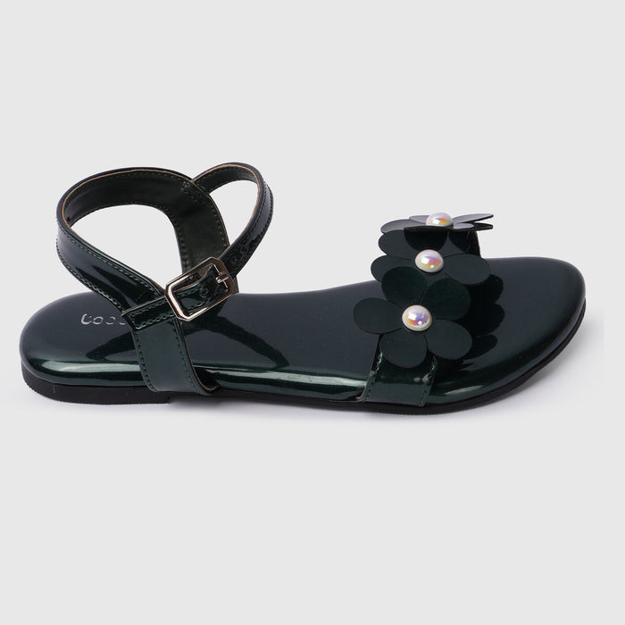 Kids Girls Sandals in Green with Floral Embellishment, Buckle Strap & Cushioned Footbed"