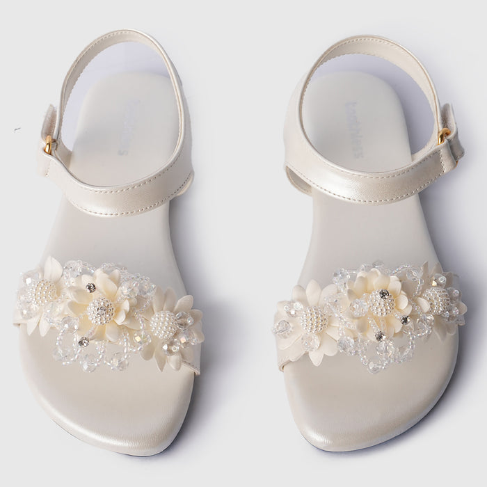 Kids White Floral Strap Girls Sandals with Flexible Sole & Adjustable Fit for Easy Wear