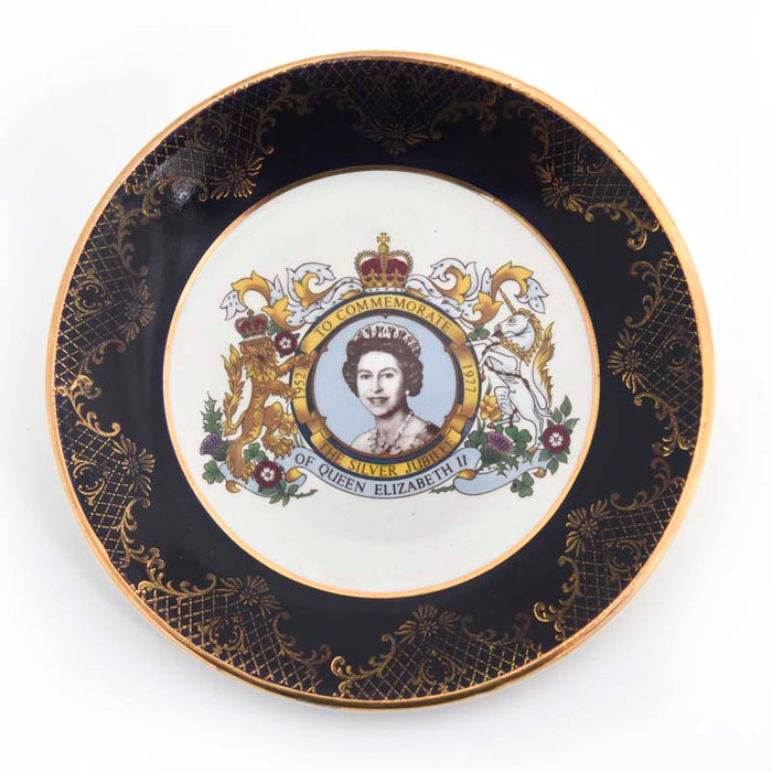 Plate, Queen Elizabeth II